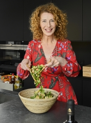 Foto: Nico Garstman, Visagie: Annemieke Tip